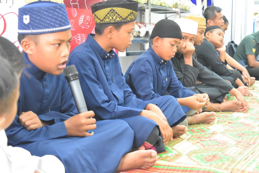 Syukuran bersama Anak Yatim Rotte Bakery